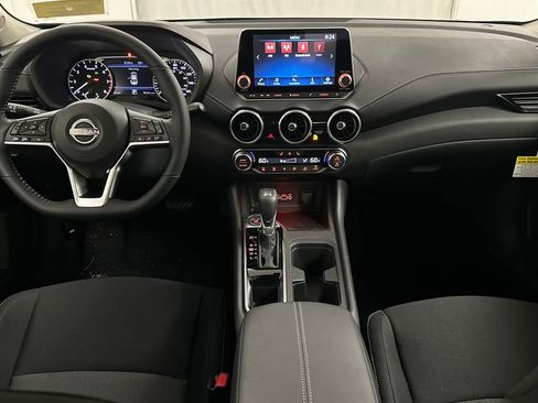 Used 2025 Nissan Sentra SV w/ All-Weather Package image 17