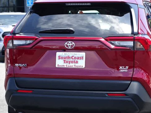Used 2025 Toyota RAV4 XLE w/ Convenience Package AWD/4WD image 15