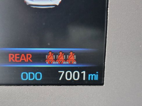 Used 2025 Toyota Corolla LE FWD image 24