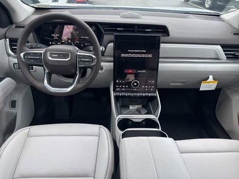 New 2026 GMC Terrain Denali w/ LPO, Floor Liner Package image 25