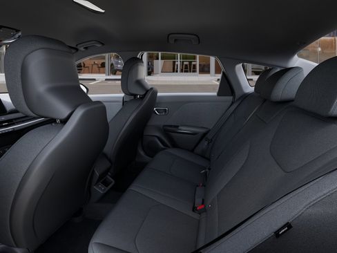 New 2026 Kia K4 LXS FWD image 18