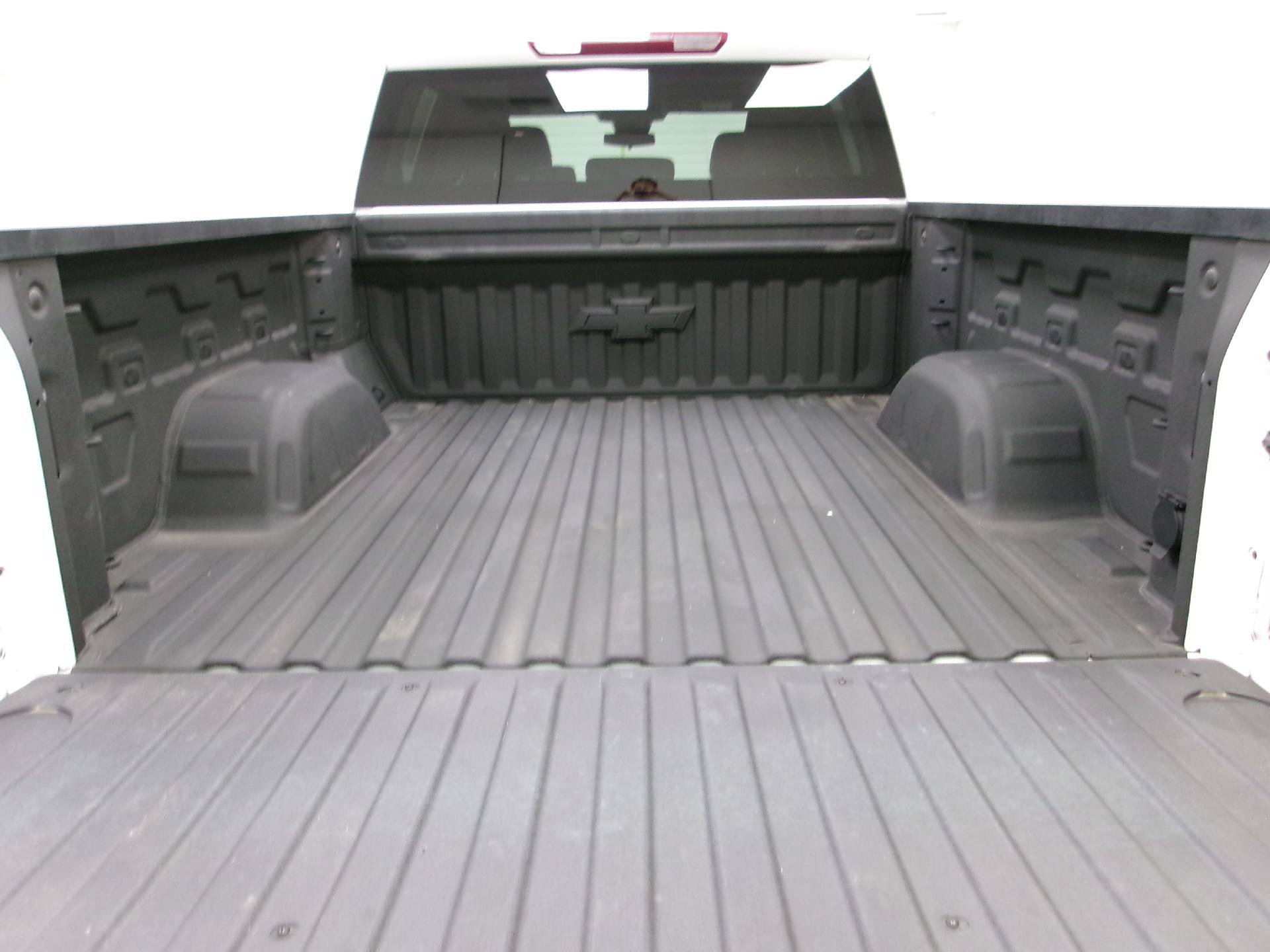 Used 2025 Chevrolet Silverado 1500 LT Trail Boss w/ Protection Package AWD/4WD image 6