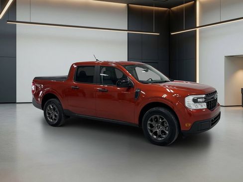 Used 2024 Ford Maverick XLT w/ XLT Luxury Package FWD image 8