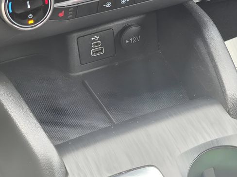 Used 2025 Ford Escape ST-Line Select AWD/4WD image 23