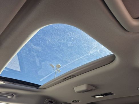 New 2026 Kia Carnival SX FWD image 13