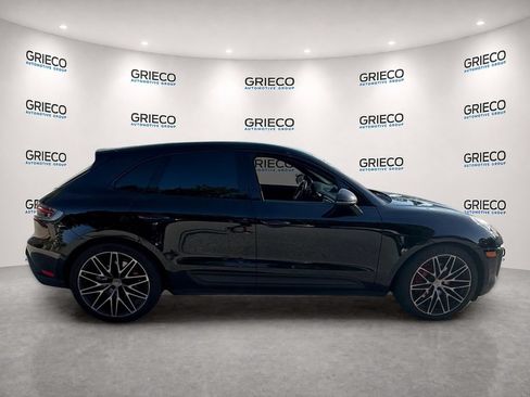 Used 2023 Porsche Macan S AWD/4WD image 9