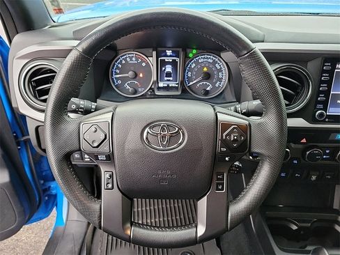 Used 2021 Toyota Tacoma TRD Off-Road w/ Technology Package image 20