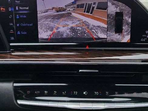 Used 2023 Cadillac Escalade ESV Sport Platinum w/ LPO, ONYX Package AWD/4WD image 32