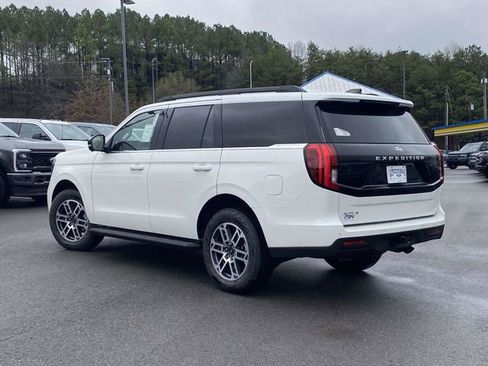 New 2025 Ford Expedition Active AWD/4WD image 5