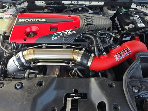 Used 2017 Honda Civic Type R image 14