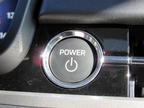 New 2025 Mitsubishi Outlander SEL Black Edition image 17