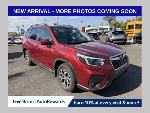 Used 2021 Subaru Forester Premium AWD/4WD image 1