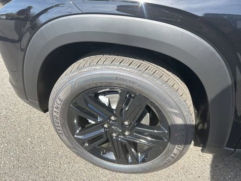New 2026 Chevrolet Trax ACTIV w/ Sunroof Package image 7