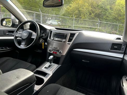 Used 2013 Subaru Outback 2.5i Premium image 15