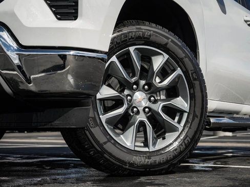 New 2026 Chevrolet Silverado 1500 LT image 6