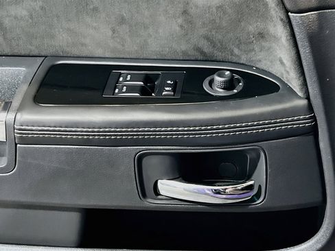 Used 2014 Dodge Challenger SRT8 RWD image 12