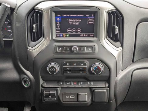 Certified 2024 Chevrolet Silverado 2500 Custom w/ Custom Convenience Package image 18