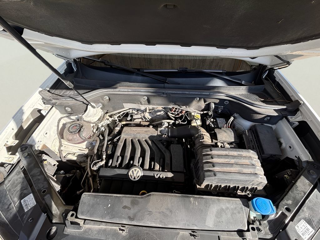 Used 2019 Volkswagen Atlas SE w/ Panoramic Sunroof Package FWD image 43