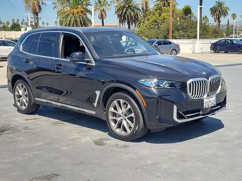 Used 2026 BMW X5 sDrive40i w/ Parking Assistance Package RWD image 4