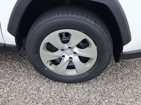 Used 2019 Toyota RAV4 LE w/ All Weather Liner Package AWD/4WD image 10