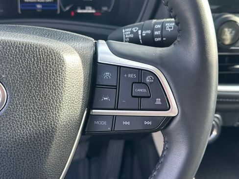 Used 2024 Toyota Grand Highlander XLE image 20