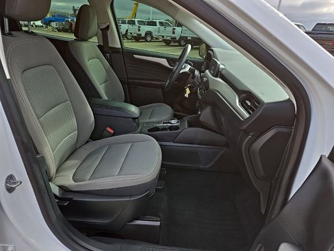 Used 2022 Ford Escape S image 21