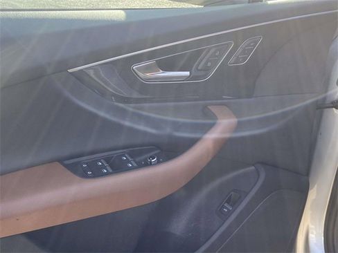 Used 2022 Audi Q7 2.0T Premium image 13