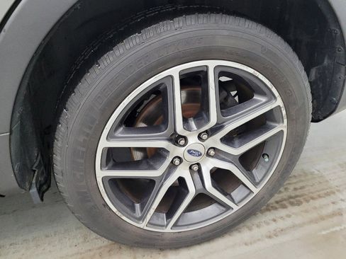 Used 2017 Ford Explorer Sport AWD/4WD image 31