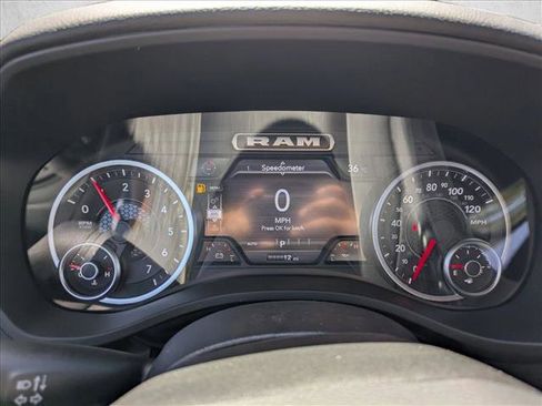 New 2026 RAM 1500 Big Horn AWD/4WD image 10