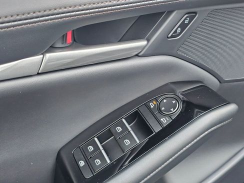 New 2026 MAZDA MAZDA3 s FWD image 33