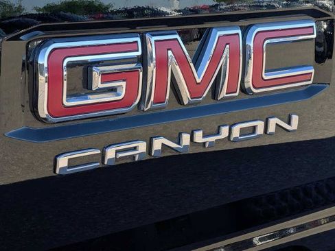 Used 2023 GMC Canyon AT4X AWD/4WD image 11