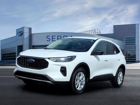 Used 2023 Ford Escape Active image 1