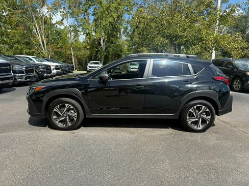 Used 2025 Subaru Crosstrek 2.5i Premium image 2