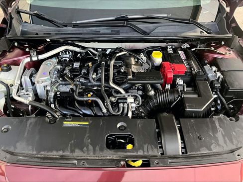 Certified 2024 Nissan Sentra SV FWD image 31