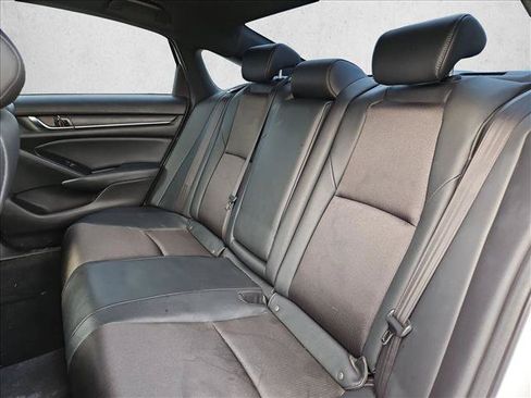 Used 2019 Honda Accord Sport image 16