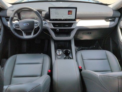 New 2026 Ford Explorer Active w/ Active Comfort Package RWD image 17