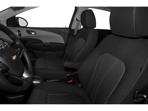 Used 2015 Chevrolet Sonic LT FWD image 6