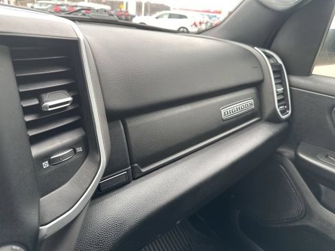 Used 2022 RAM 1500 Big Horn AWD/4WD image 36