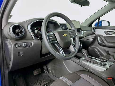 New 2025 Chevrolet Blazer LT w/ Driver Confidence Package image 10