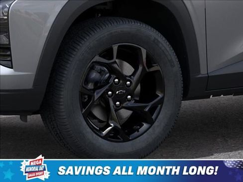 New 2026 Chevrolet Trax LT w/ Driver Confidence Package FWD image 9
