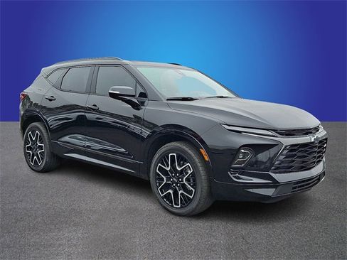 New 2026 Chevrolet Blazer RS image 2