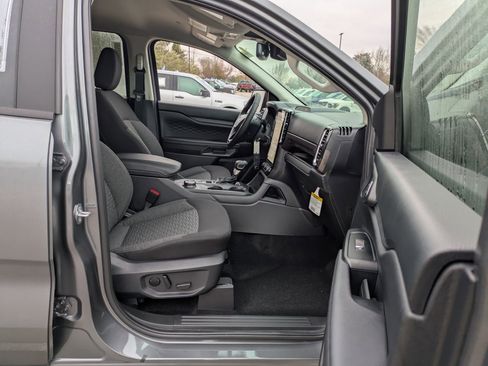 New 2025 Ford Ranger XLT w/ Equipment Group 301A High image 38