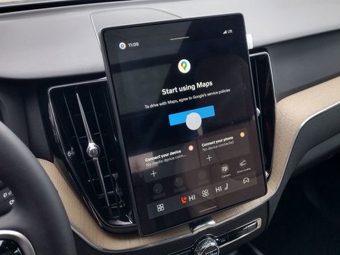 New 2026 Volvo XC60 T8 Plus w/ Climate Package image 15