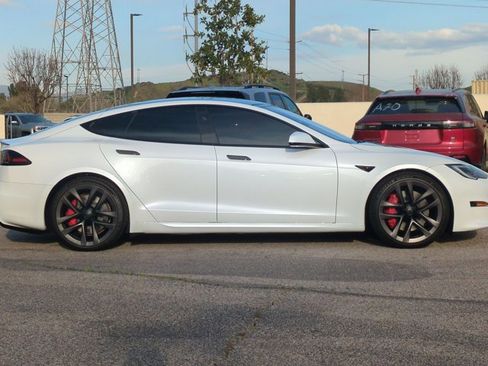 Used 2024 Tesla Model S Plaid image 4