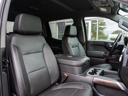 Used 2021 GMC Sierra 1500 SLT w/ SLT Premium Plus Package AWD/4WD image 28