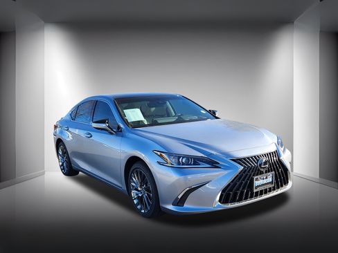 New 2025 Lexus ES 350 Luxury image 4