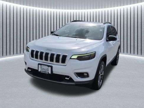 Certified 2022 Jeep Cherokee Limited w/ Elite Package AWD/4WD image 20