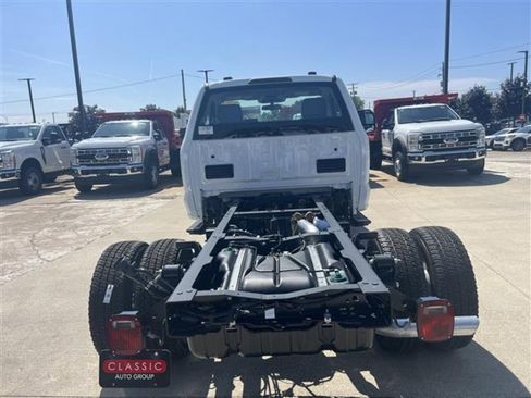 New 2025 Ford F350 XL w/ XL Chrome Package image 5