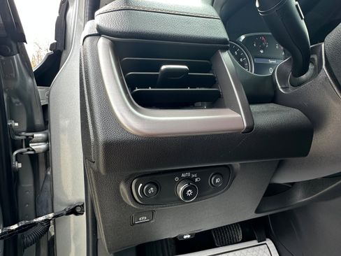 Used 2024 GMC Terrain AT4 AWD/4WD image 14