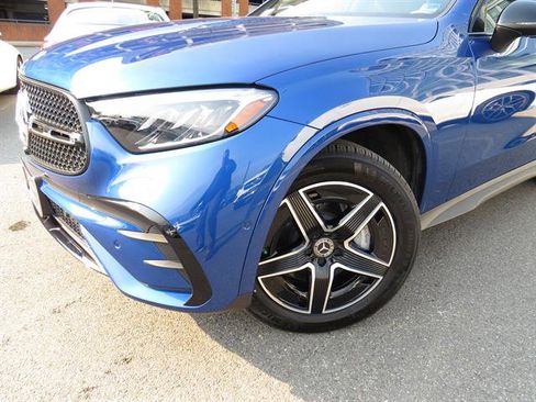 Used 2025 Mercedes-Benz GLC 300 4MATIC image 20